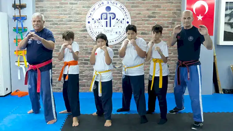 KRAV MAGEN: <strong>Çocuk</strong>